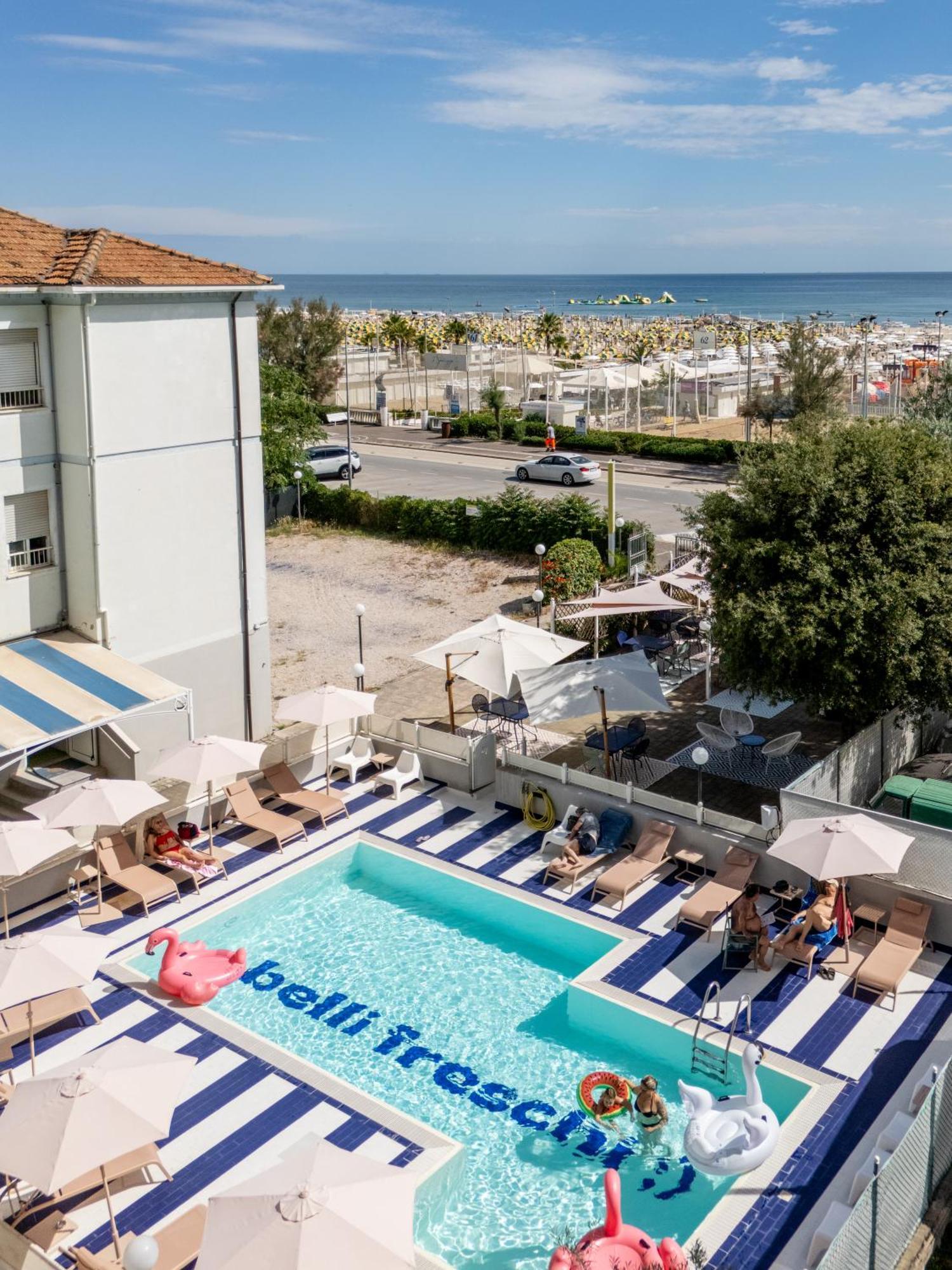 Hotel Belvedere Римини Экстерьер фото